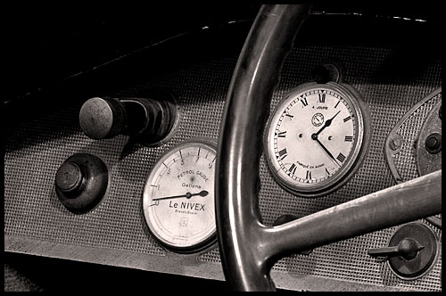 12-29-10_0037-1927_la#0016