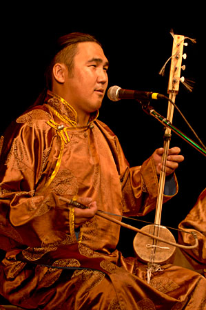 pff06-0704-huunhuurtu