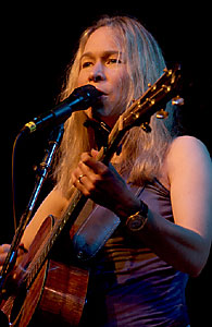 nields_0899