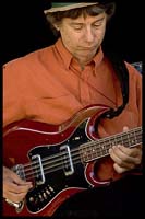 080815-8269-bassplayer